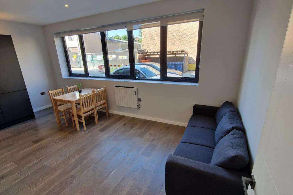 Dream Apartment Finchley 4 Min Walk To The Train هيندون المظهر الخارجي الصورة