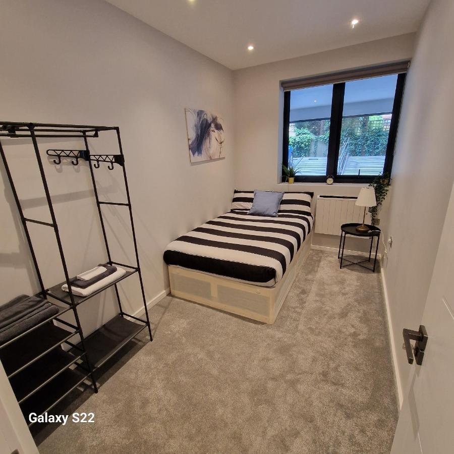 Dream Apartment Finchley 4 Min Walk To The Train هيندون المظهر الخارجي الصورة